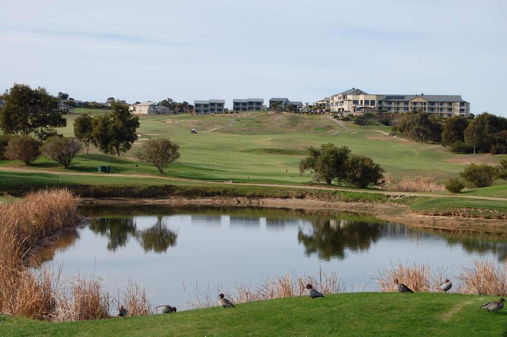 Hotel Mccracken Country Club à Victor Harbor Extérieur photo